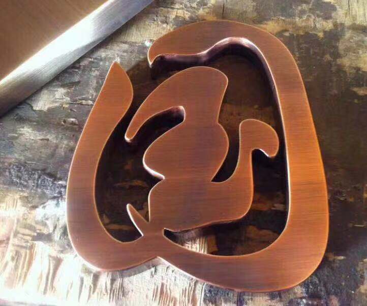 �������