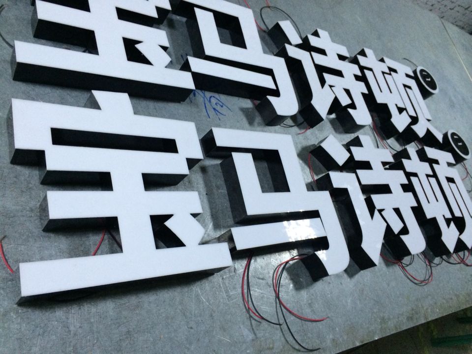 �����ޱ���