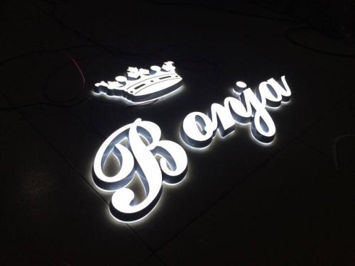 �����ޱ���